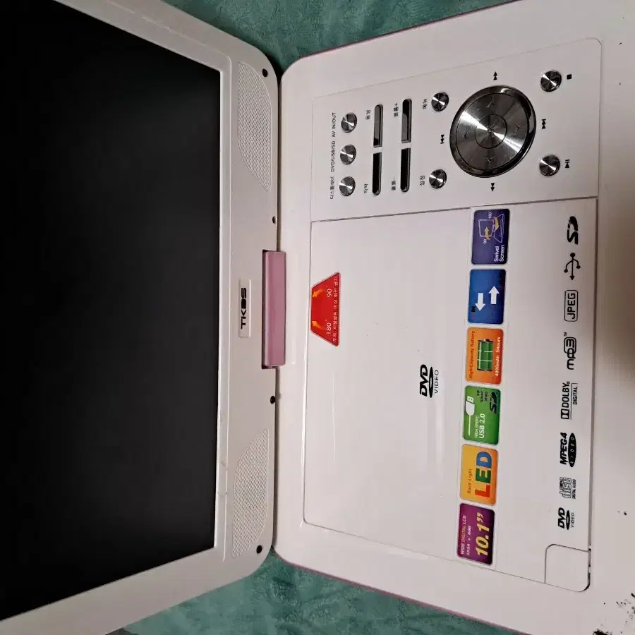 핑크색 휴대용 DVD 플레이어 충전기없음