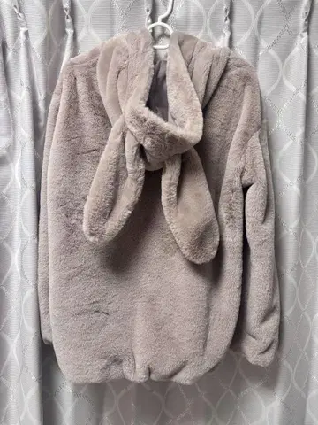 토끼 귀 후드 부착 퍼 블루종