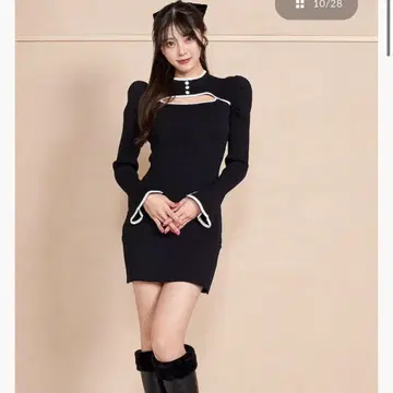 Darich 파이핑 버튼 니트 미니 원피스