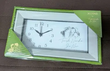 천사는 아무것도 아니야 탁상시계