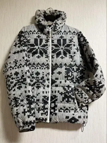 HELLY HANSEN XL 다운 자켓 흑백 무늬