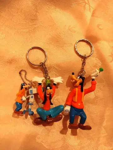 Disney 구피 키링 SET