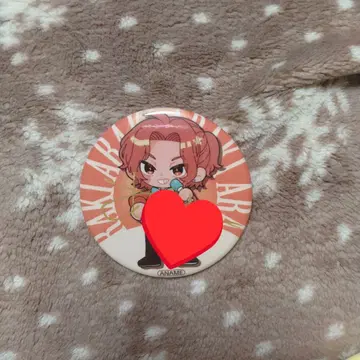 아라키 캔뱃지 사인 포함