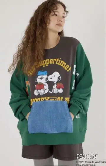 로데오 크라운 (PEANUTS) 커스텀 맨투맨 상의