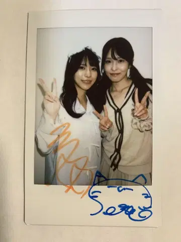 아사노 코코로 & 신카와 소라 친필 사인 폴라로이드