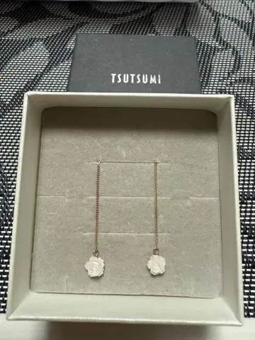 TSUTSUMI K10 장미 모티브 롱 귀걸이