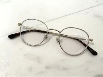 안경 Zoff