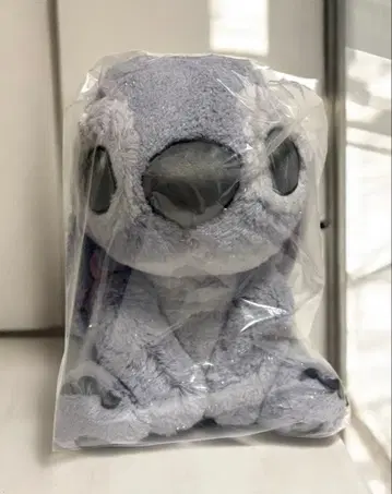 디즈니 스티치 봉제 인형 Winter Shiny 2023