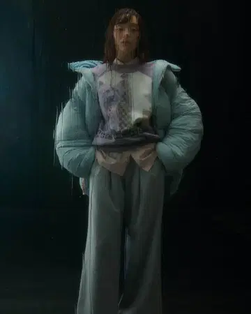 SIIILON Animal down jacket DUST AQUA 새상품