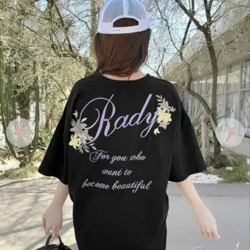 Rady 플라워 백 로고 T셔츠
