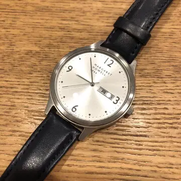 마가렛호웰 손목시계 실버 블랙