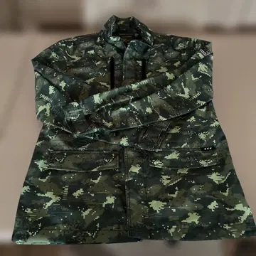 THE HUNDREDS 나일론 자켓