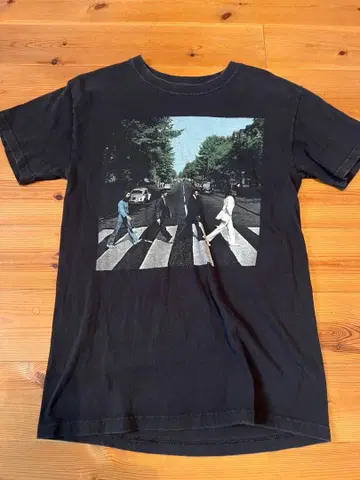 THE BEATLES 비틀즈 애비 로드 S 블랙 반팔 티셔츠
