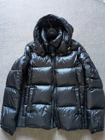 TATRAS 블랙 다운 자켓