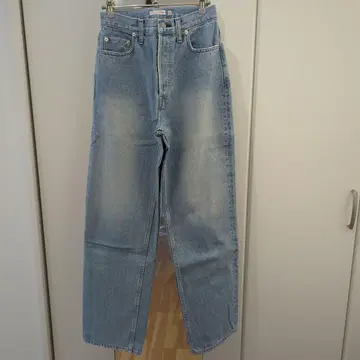 DRESSTERIOR 드레스테리아의 데님