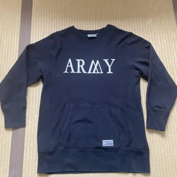 DISCUS ATHLETIC 디스커스 ARMY 로고 맨투맨 리버스 위브