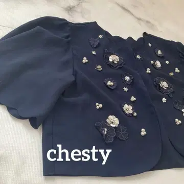 chesty 거의 새상품 네이비 펄 플라워 자수 모티브 볼레로