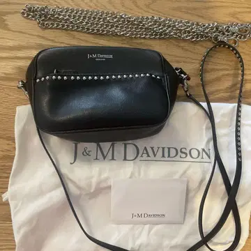 J & M DAVIDSON 립스틱 블랙 가죽 숄더백