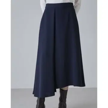 ADORE 클리어 드라이 조젯 스커트 비대칭 네이비 아도어
