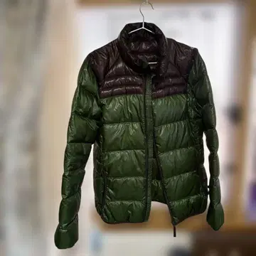 그린과 브라운 다운 자켓 L 사이즈