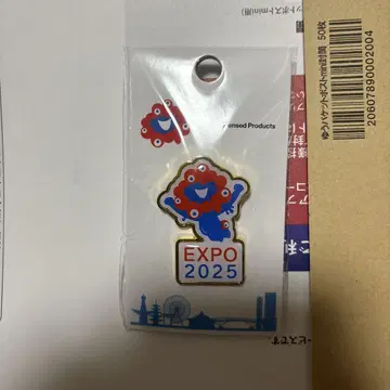 새상품 미사용 미개봉 오사카 만박 EXPO2025 미야쿠미야쿠 핀 배지