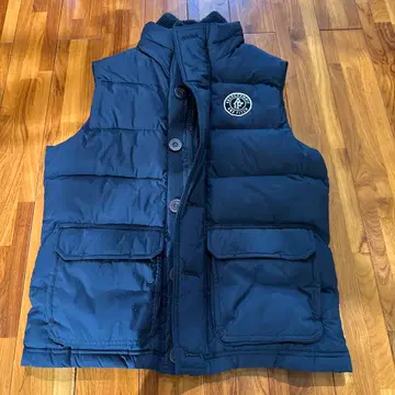 Abercrombie & Fitch 다운 베스트 S