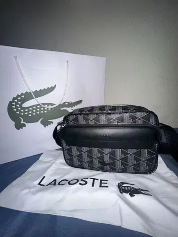 LACOSTE 숄더백