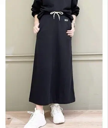 미사용 GAP 미니 로고 맥시 스커트 블랙 XXS