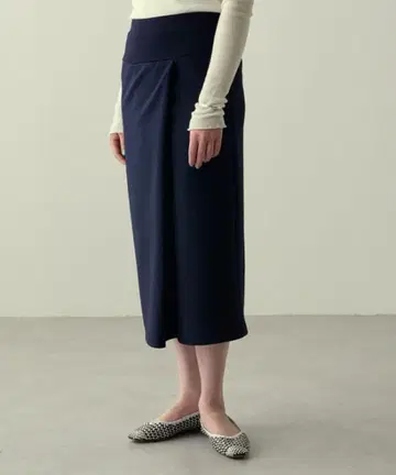 비어즐리 랩풍 스커트