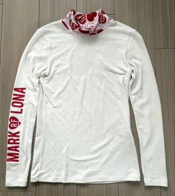 MARK & LONA 터틀넥