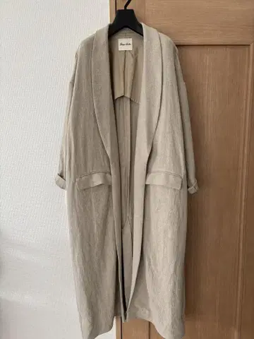 마리 미러 린넨 코트