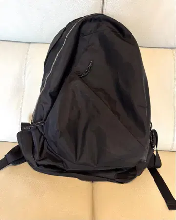 블랙 럭색 백팩