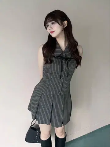 슬리브리스 미니 원피스