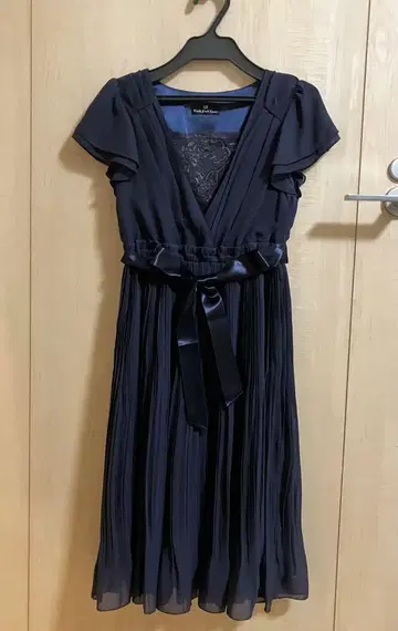 칼 파크레인 반팔 드레스 원피스