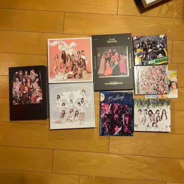 TWICE CD 앨범 묶음 판매