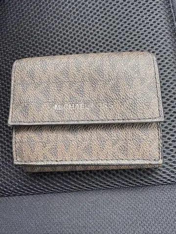 MICHAEL KORS 지갑