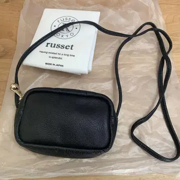 russet 블랙 숄더백
