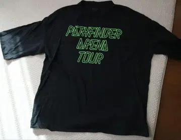 BUMPOFCHICKEN PATHFINDERARENATOUR 티셔츠