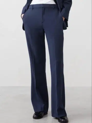 BANANA REPUBLIC 스컬프트 부츠컷 팬츠