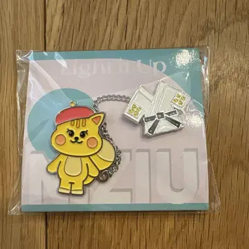 NiziU 리쿠 NIZOO 리츄 핀 배지