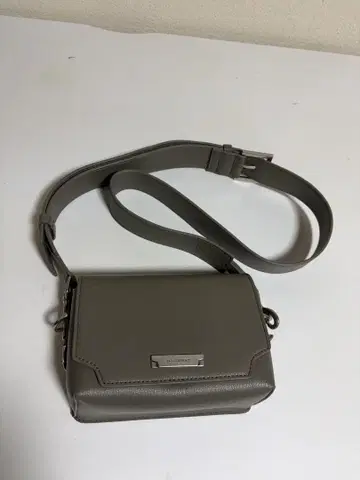 대만 ROBINMAY 로빈메이 스퀘어 크로스바디백 C316