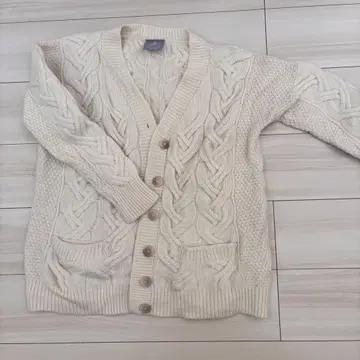 aran 케이블 니트 가디건 V넥 아이보리