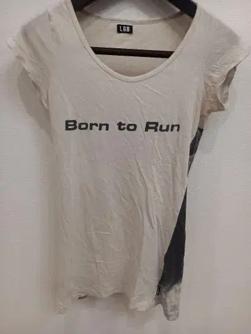 르 그랑 블루 LGB Born to Run V넥 티셔츠