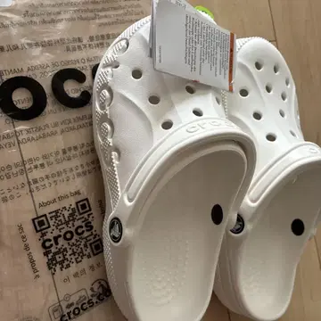 crocs 화이트 클로그 샌들