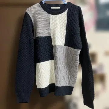 아재's 러브 마키 료타 착용 상품 니트