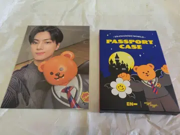 ENHYPEN x wigglewiggle 위글위글 여권 케이스