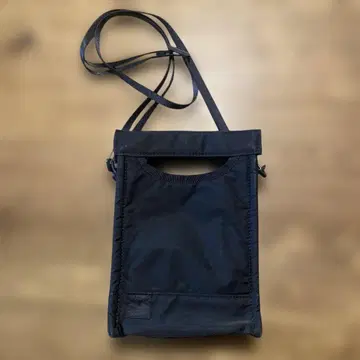 RAMIDUS BLACK BEAUTY BOX 토트 숄더백 S