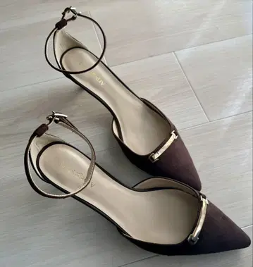 (아르페쥬 스토리) 브라운 펌프스 24.5cm
