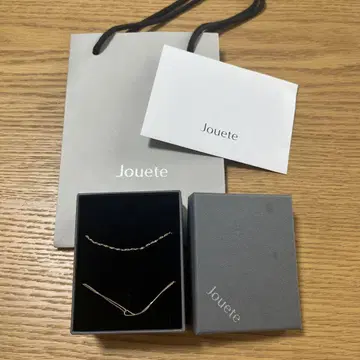 Jouete 페탈 체인 팔찌