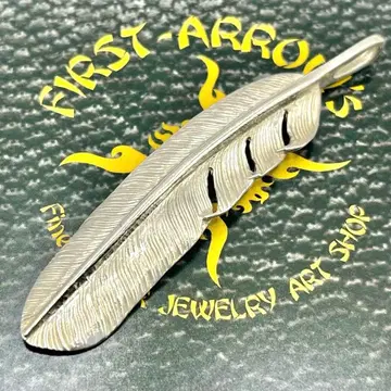 새상품급 퍼스트 애로우즈 페더 L